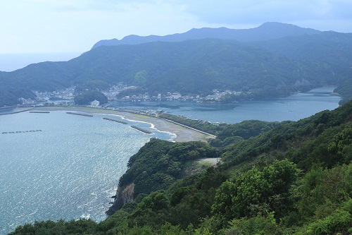 photo of Oka Niwahama Beach as seen from Nankai View Point