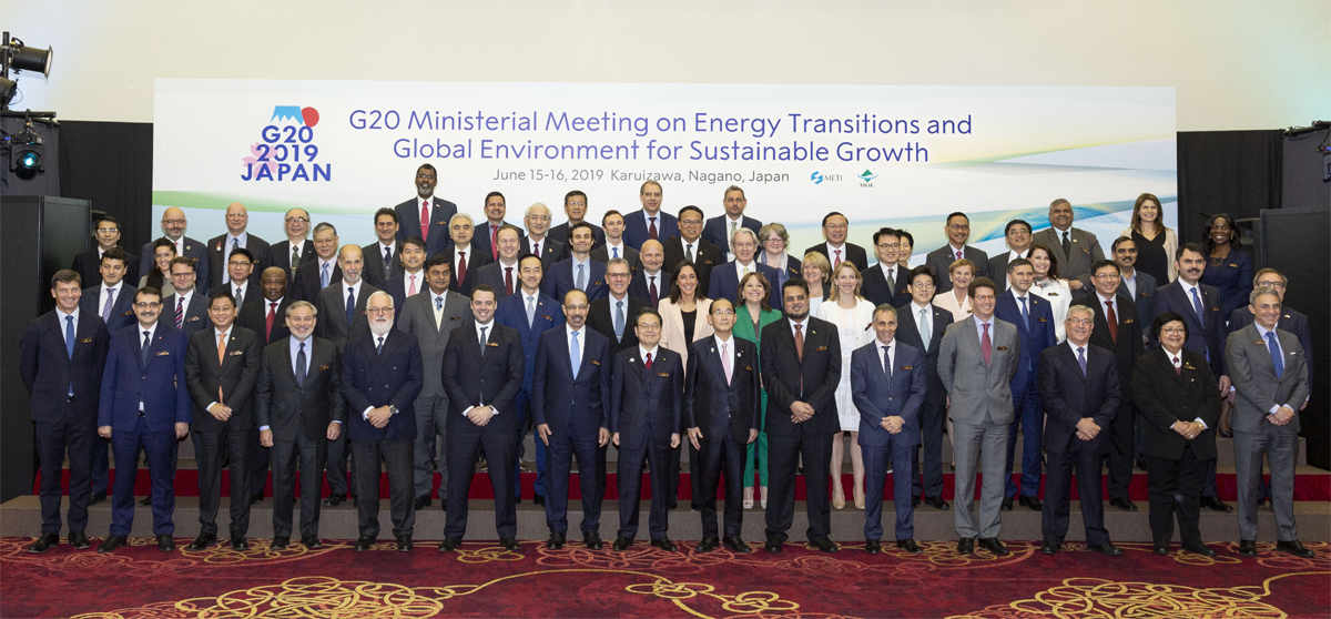軽井沢のG20関係閣僚会合に参加した各国の環境大臣とエネルギー大臣ら