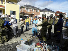 写真：浸水被災地の視察