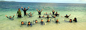 川平小学校子どもパークレンジャー！ スノーケリングでサンゴの海を泳ごう