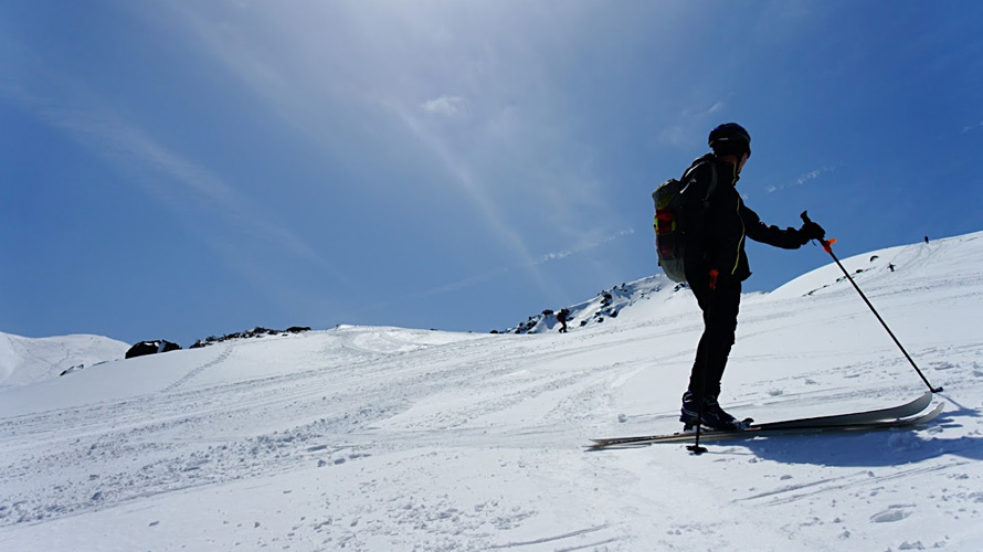 【写真】春山スキー