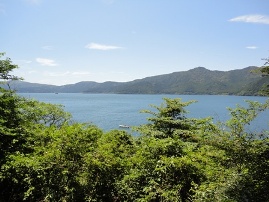 image芦ノ湖東岸歩道より芦ノ湖