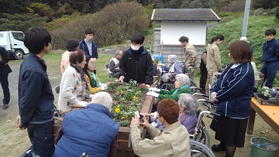 地域で創る園芸療法ガーデン