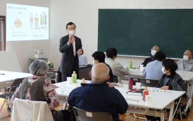 暮らしの中の放射線量測定に関する意見交換会の様子
