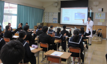 中学校での放射線教育支援の様子