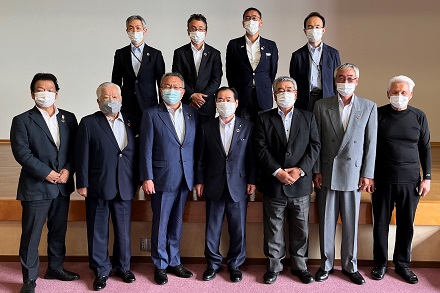 Photo: Attendees of the opinion exchange meeting in Nagasaki Prefecture