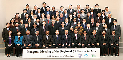 Participants in the Inaugural Meeting of the Regional 3R Forum in Asia