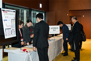 会場の様子の写真1