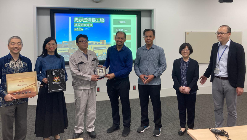 A delegation from the Ministry of Natural Resources and Environmental Sustainability (NRES), Malaysia, visited Japan.