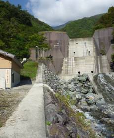 金山沢川発電所