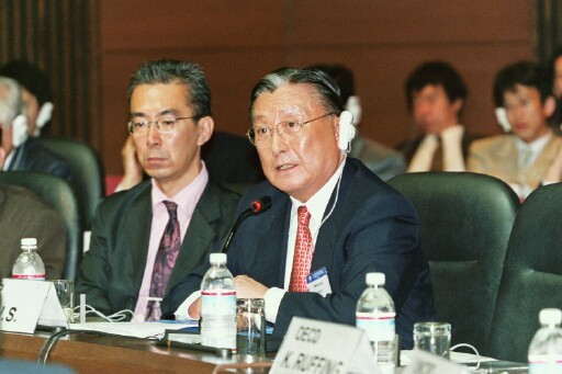 ESCAP/ Dr. KIM Hak-Su