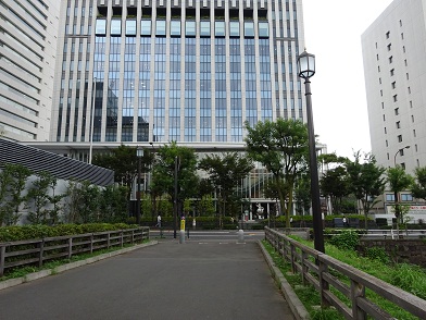 写真：清水橋（内堀通り／千代田区役所前）