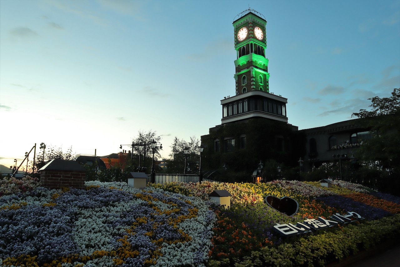 白い恋人パーク　からくり時計塔