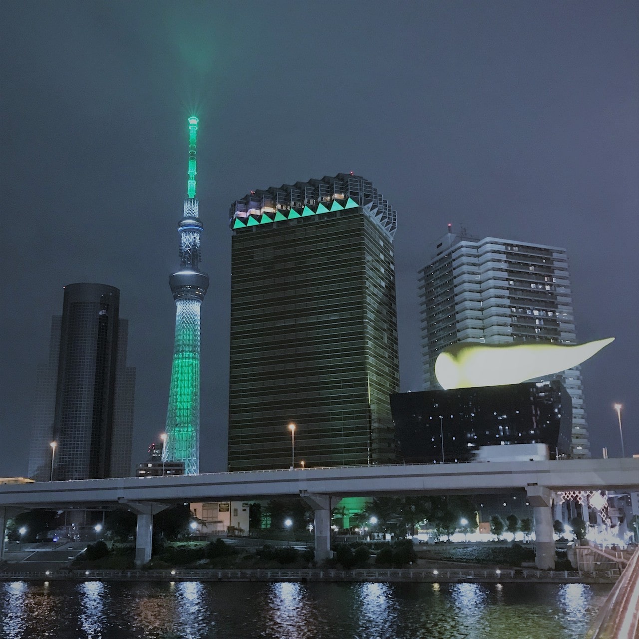 アサヒグループ本社ビル