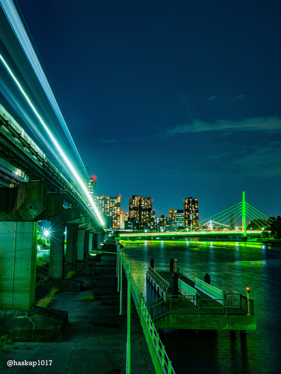 京浜運河：かもめ橋