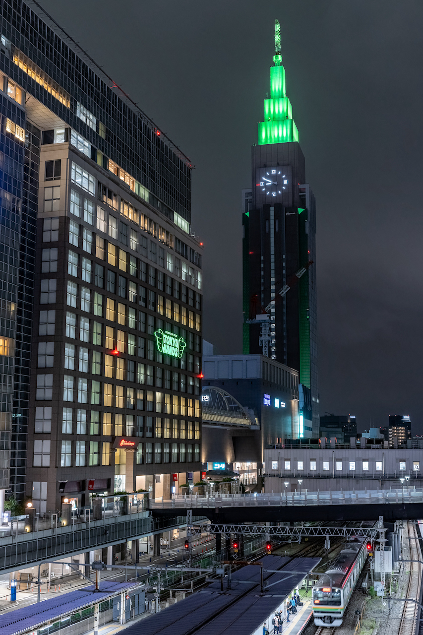 NTTドコモ代々木ビル