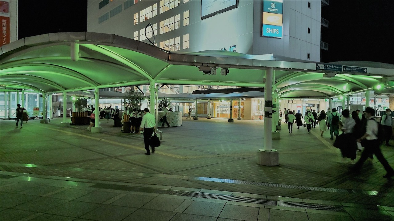 JR町田駅前ペデストリアンデッキ