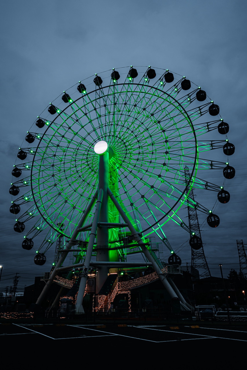 三井アウトレットパーク 仙台港　観覧車ポートフラワー