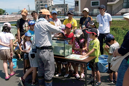 地域の子どもが参加する地域公開講座