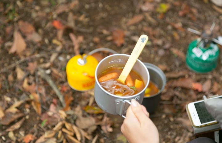 スープの具には、ナスやジャガイモなど、飯能市の地場野菜がたくさん入って、栄養もたっぷり。