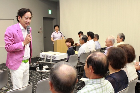 講演　「身近な生き物とトゥギャザーしよう！」