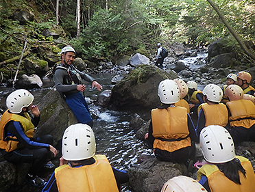 乗鞍高原に川を体感しました。こんなに沢山の水が山から集まっていました。