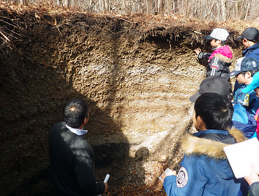 浅間地域子どもパークレンジャー「浅間山の自然と火山について学ぼう」の画像3