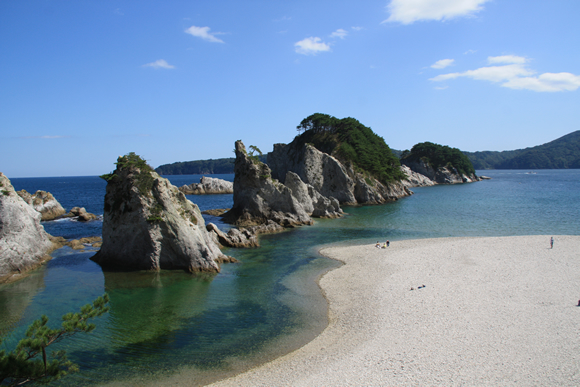 浄土ヶ浜（岩手県宮古市）