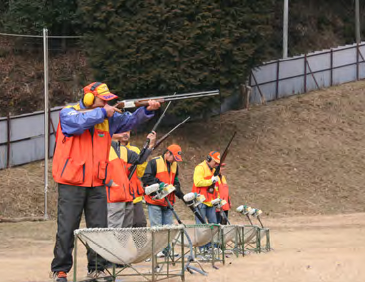 射撃実演（大阪府会場）