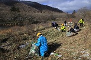 赤城山覚満淵「ササ刈り大作戦」