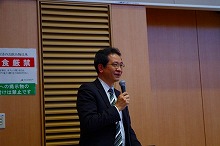 城戸　基秀 氏