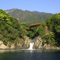 トローキの滝