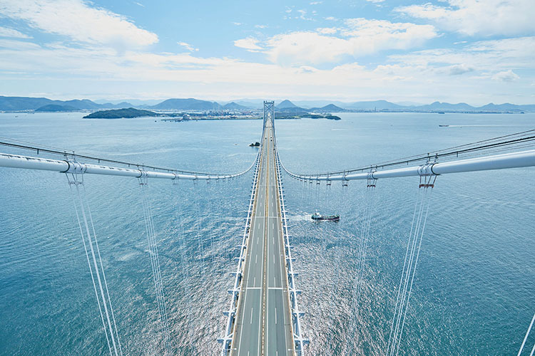 瀬戸大橋塔頂体験スカイツアー | 国立公園に、行ってみよう！ | 環境省