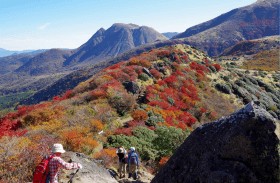 沓掛山からの稜線の写真