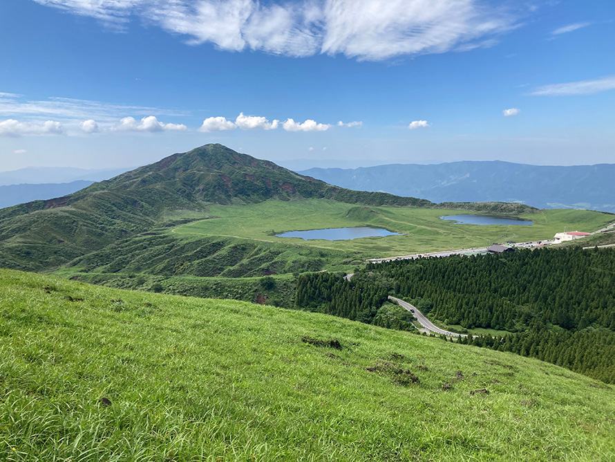 【写真】阿蘇山トレッキング