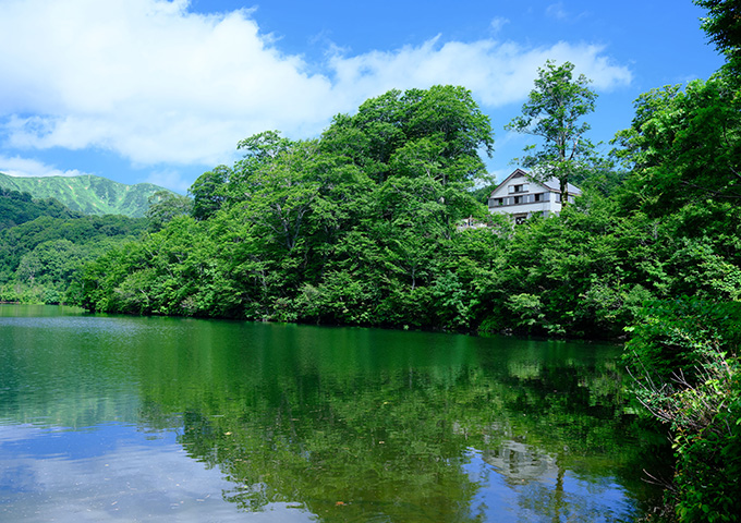 【サムネイル】大鳥池避難小屋