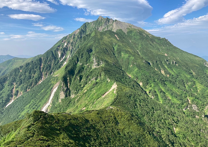 【サムネイル】ニペソツ山