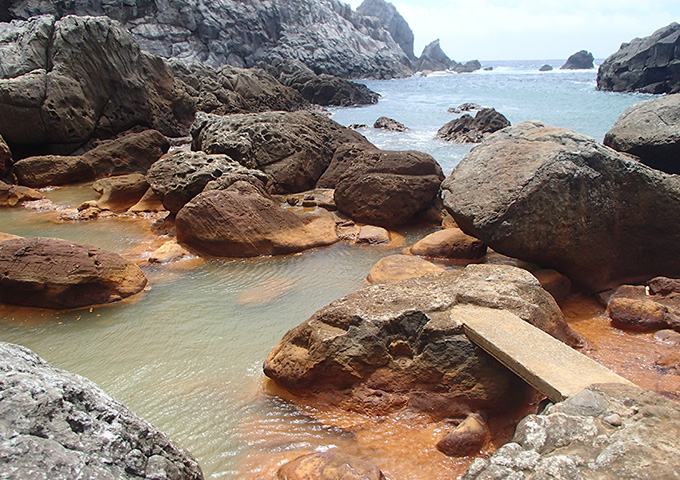 【サムネイル】地鉈温泉（式根島）