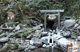 天の岩戸の写真