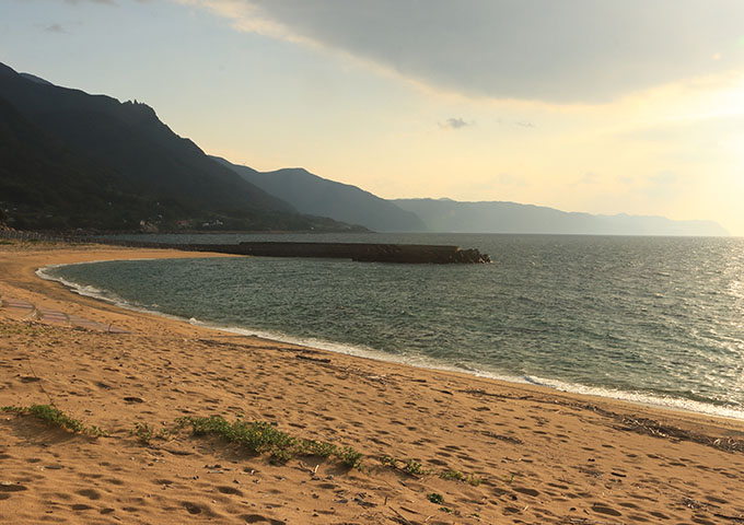 【サムネイル】ゴールドビーチ　大浜海水浴場