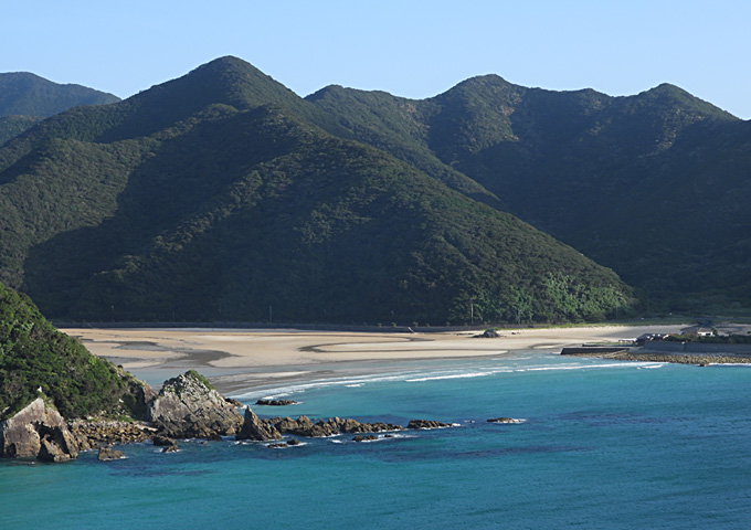 【サムネイル】頓泊海水浴場