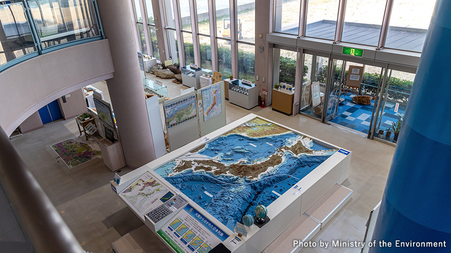 【写真】新温泉町山陰海岸ジオパーク館