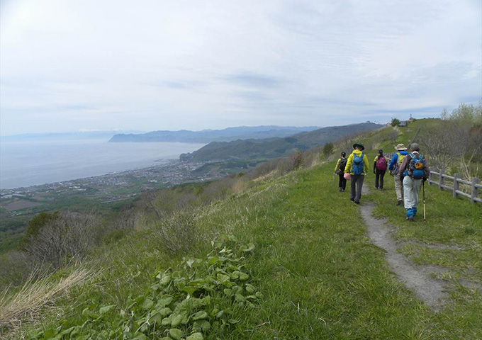 【サムネイル】有珠山登山道