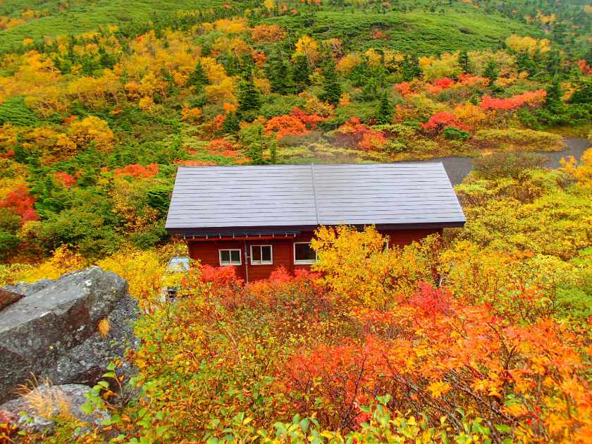 平笠不動避難小屋