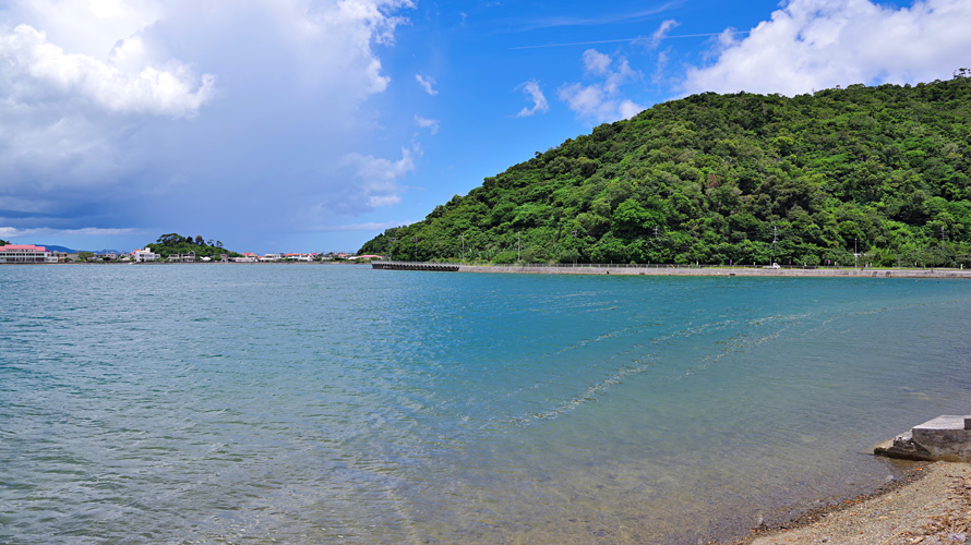 【写真】塩屋湾