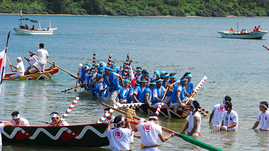 【写真】塩屋湾ウンガミ祭