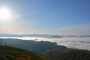 photo of Lake Kussharo (caldera lake)