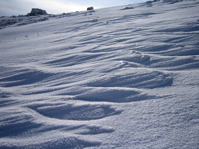 タイトル　雪紋