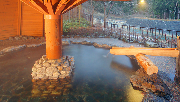 Harumiya Ryokan Mountain stream chartered open-air bath