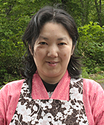 Kanae Yasushima, Proprietress